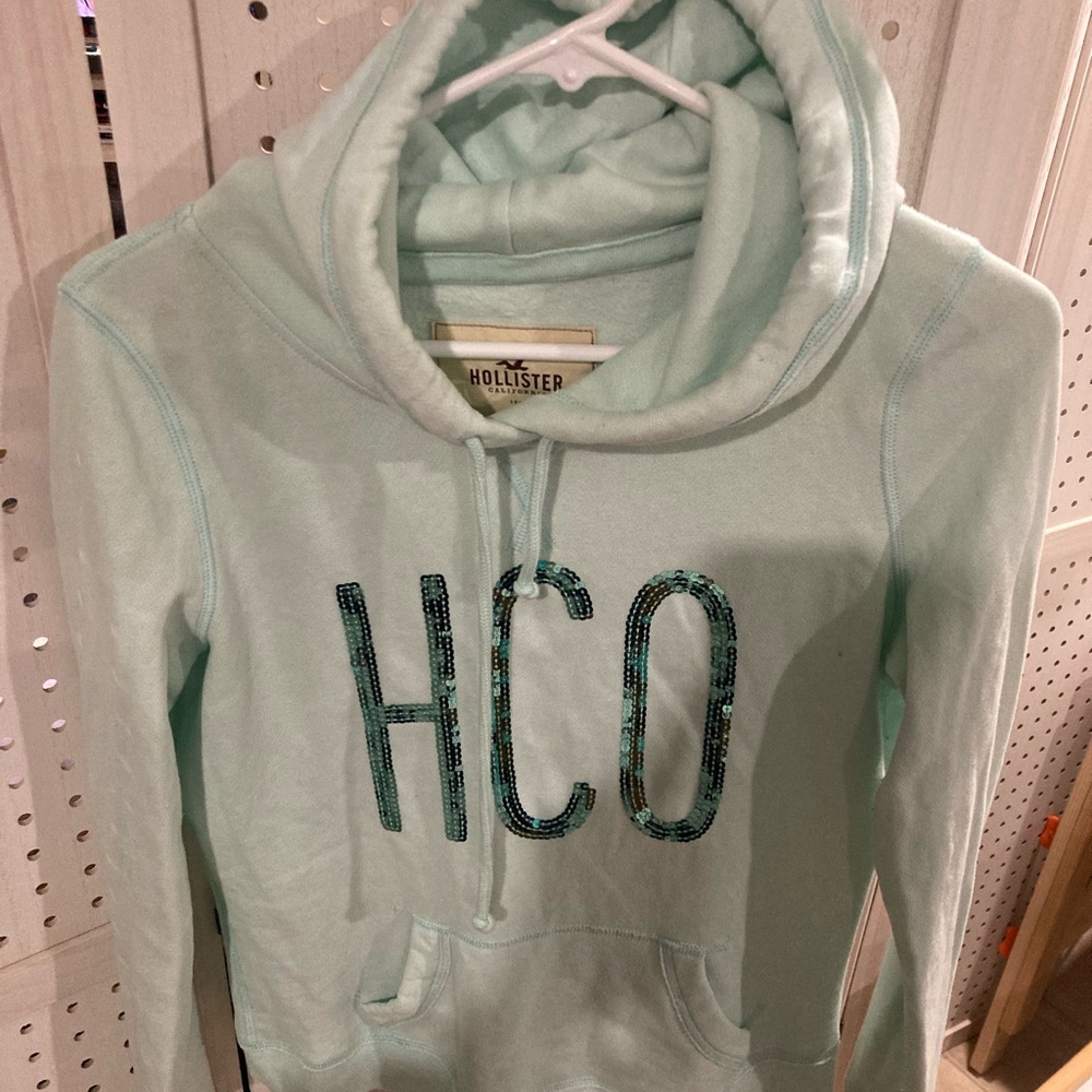 Hollister sweatshirt